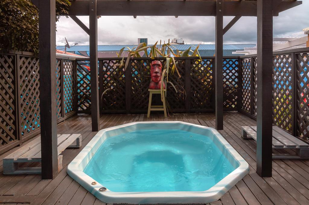 Crash Palace Backpackers Rotorua Zewnętrze zdjęcie