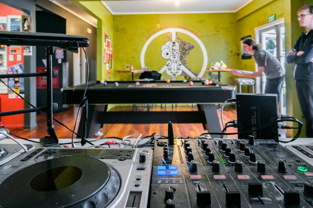 Crash Palace Backpackers Rotorua Zewnętrze zdjęcie
