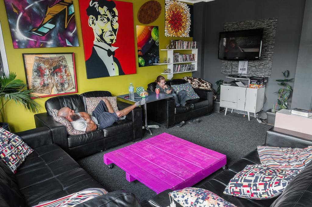 Crash Palace Backpackers Rotorua Zewnętrze zdjęcie