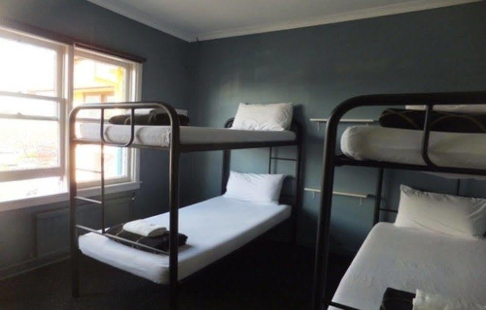 Crash Palace Backpackers Rotorua Zewnętrze zdjęcie